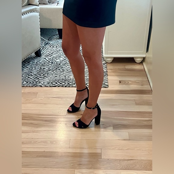 Sam Edelman Yancy Ankle Strap Sandal Heel - Picture 2 of 7